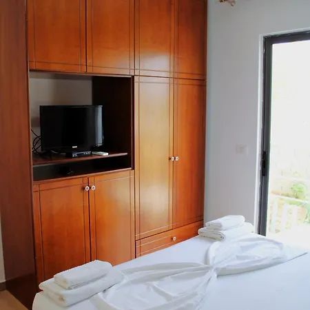 Гостевой дом Rafael Ксамил