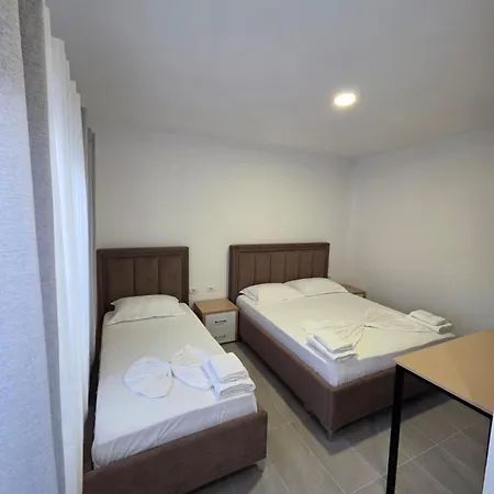Guest house Rafael Ksamil