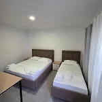 بيت ضيافة Rafael 4*