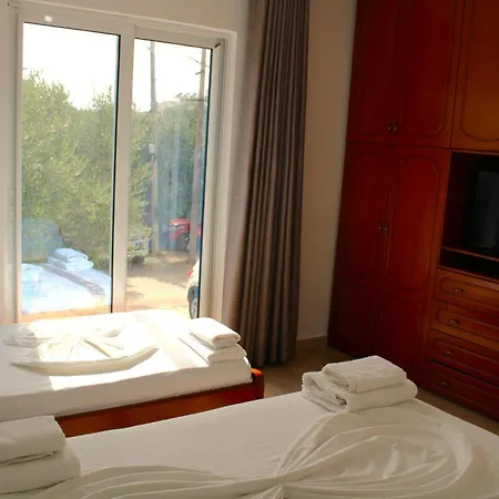 Rafael Pensionat Ksamil