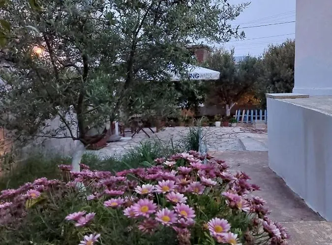 Rafael 招待所 卡萨米尔